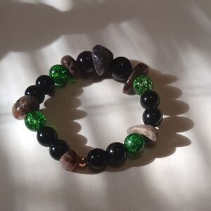 Hand Made Elegant Green and Black Beaded Bracelet